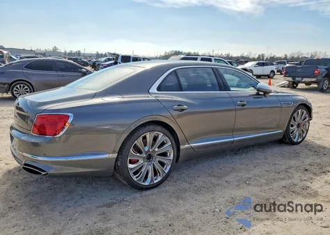 2023 Bentley Flying Spur z USA, uszkodzony, nr VIN SCBBB6ZG7PC007285